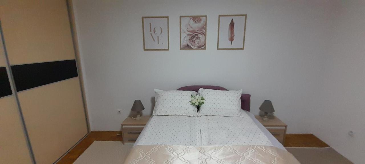 Cozy And Sunny Apartment Near The Airport 사라예보 외부 사진